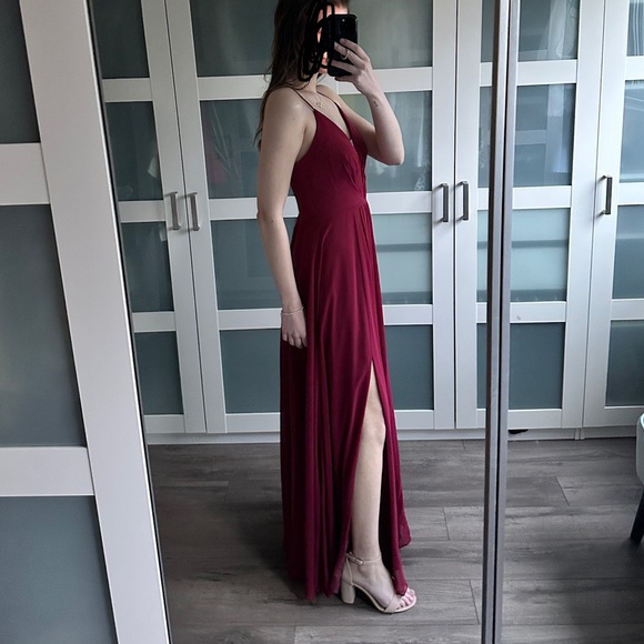 SOLD Red floor length formal prom dress with leg side slit and v neck - Picture 4 of 5